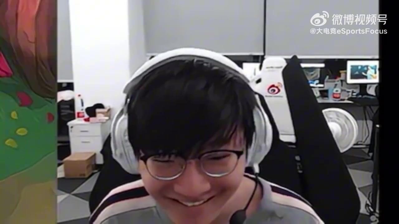 先天直播圣体？Tian佛耶戈4-12-1坑哭Guma：很抱歉！下次坑Smash一把