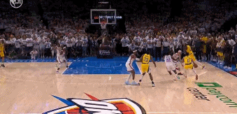 ?爱看魔法！哈利0.3秒绝杀 NBA旗下平台播放量5小时超1.44亿